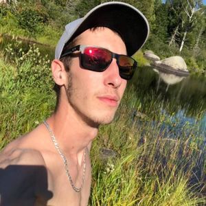 Meet your Posher, Brandon